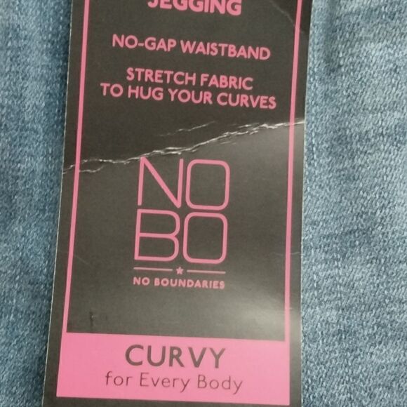 New without tags. No boundaries" woman's jeans - Picture 8 of 10